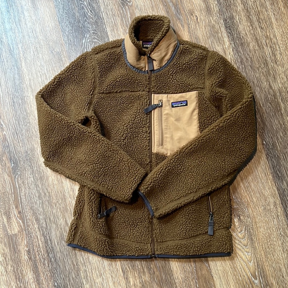 Patagonia fuzzy jacket